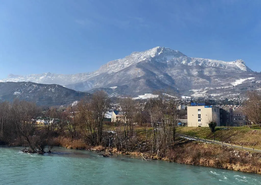 Ibis Budget Grenoble Sud Seyssins Hotel 2*,