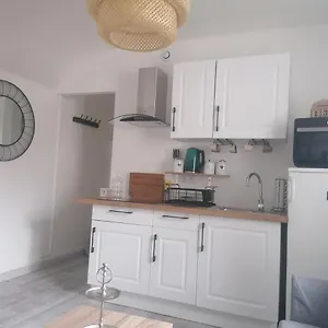 Jolie F2, 4 Pers, à 25 Min De Paris, 15min D'orly Appartement Longjumeau